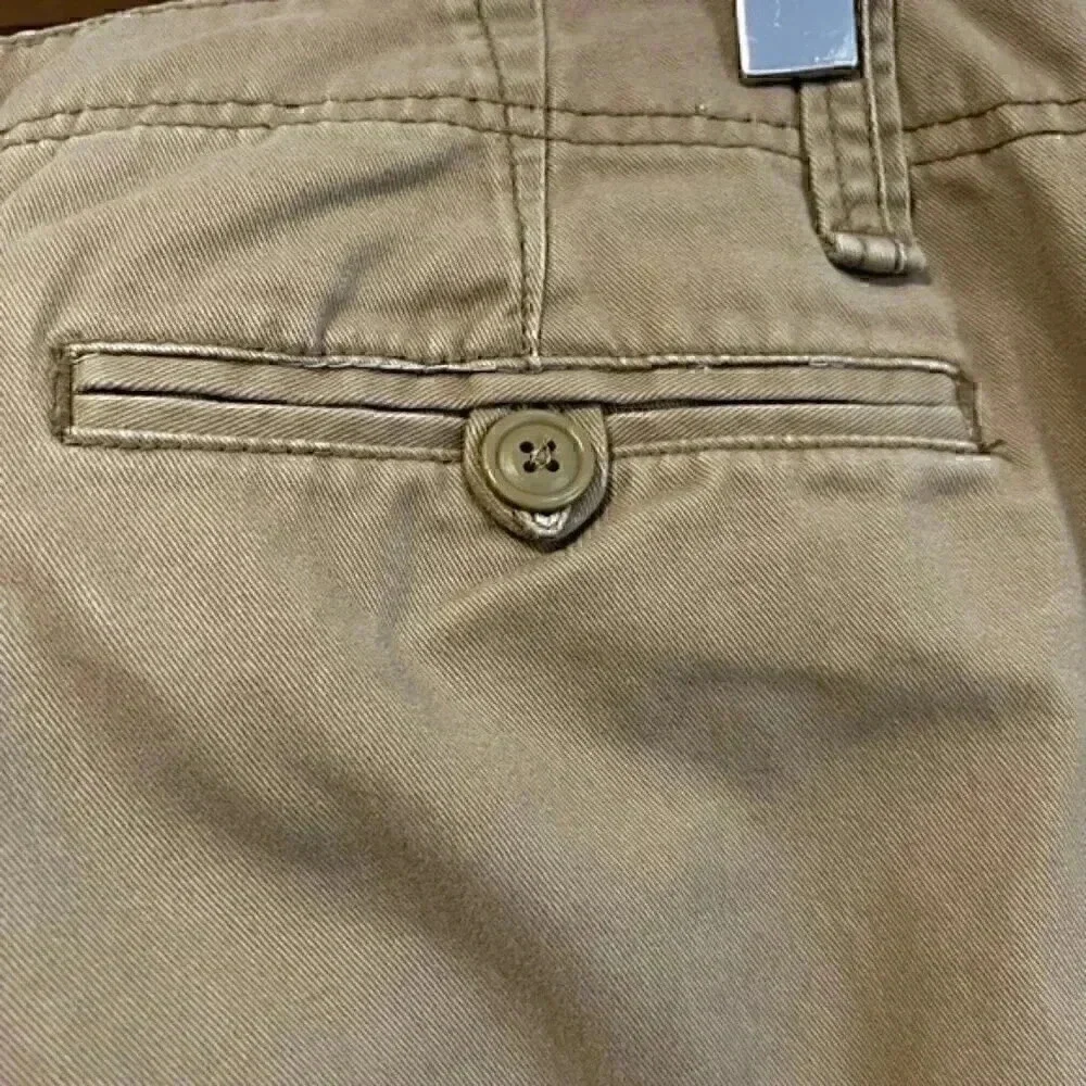Old Navy men’s tan